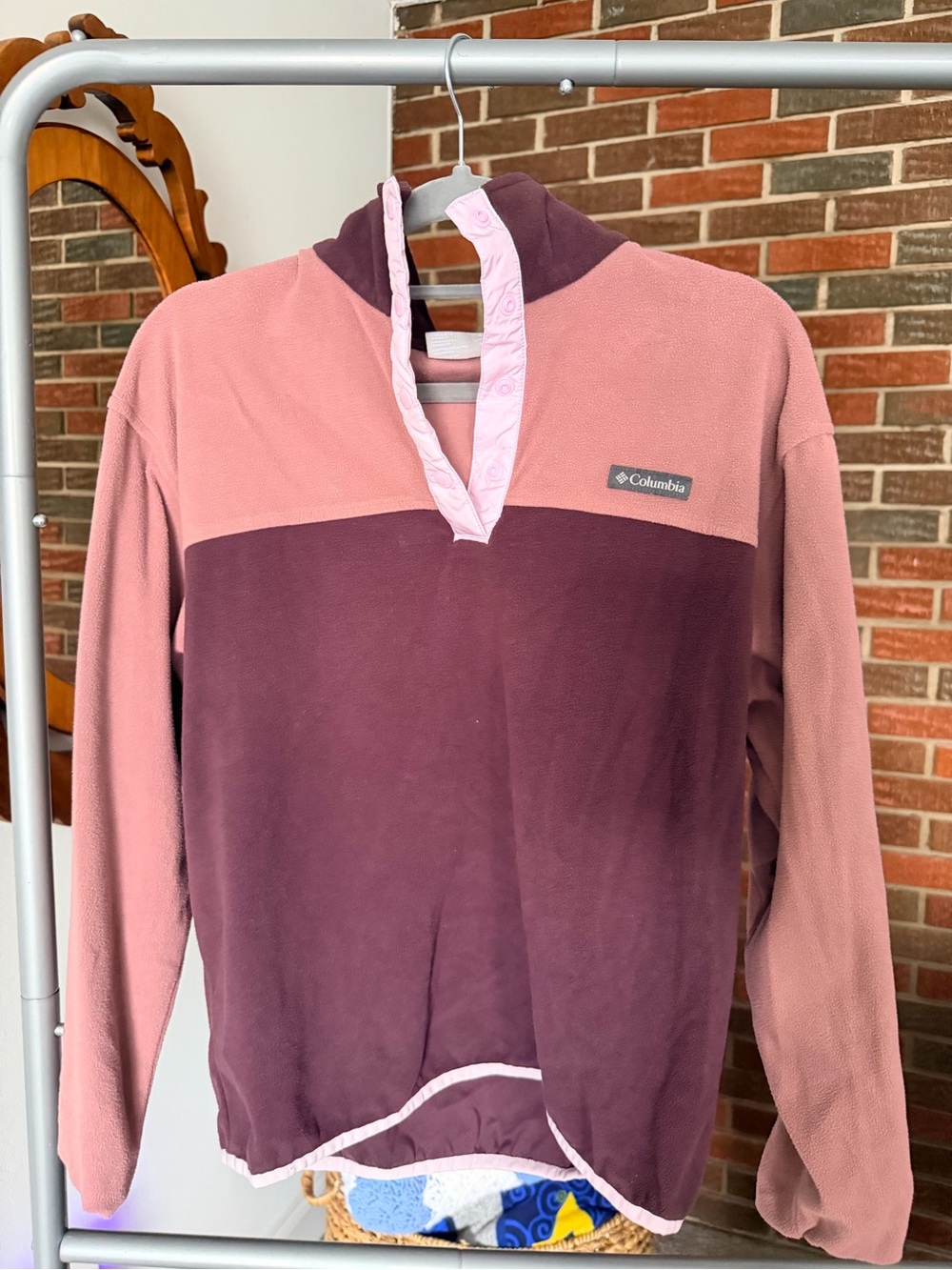 Columbia Women’s Two-Tone Pink & Plum Pullover Fleece